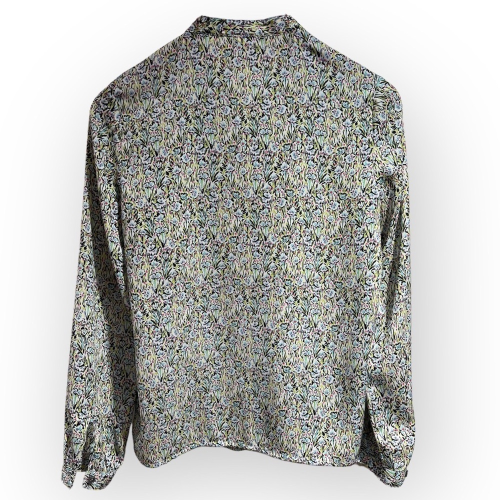 LIZ CLAIBORNE PETITE SMALL FLORAL V NOTCHED NECKLINE LONG SLEEVE BLOUSE - Picture 3 of 5